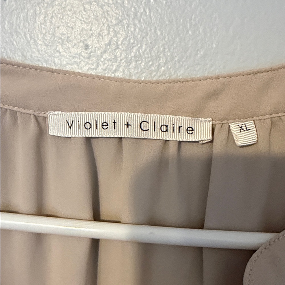 Violet & Claire Women's Taupe Blouse - Picture 2 of 4
